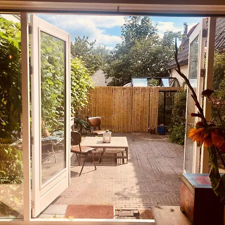 Luxurious With Garden Next To Amsterdam * Monnickendam